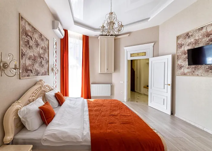 2 Bedroom Apartment Tykha Street City Center With Parking Place