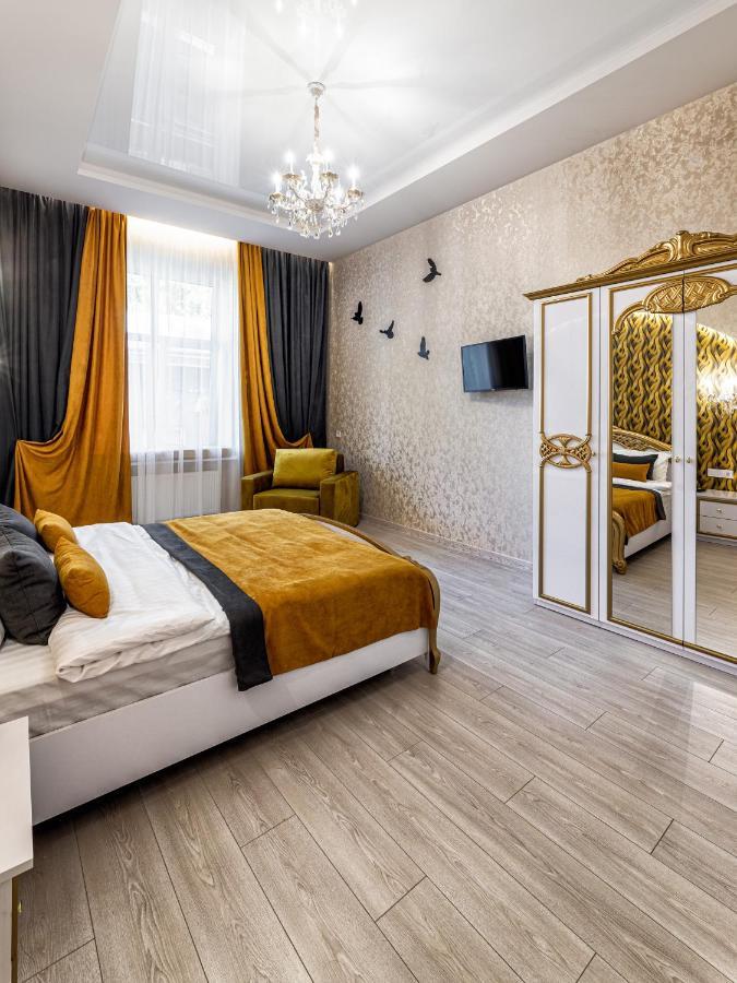 2 Bedroom Tykha Street Center With Parking Place