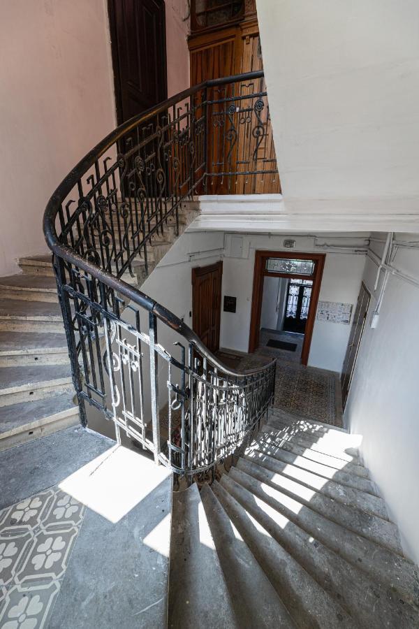 2 Bedroom Tykha Street Center With Parking Place Lviv